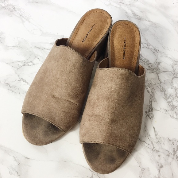 hayzel block heel mule